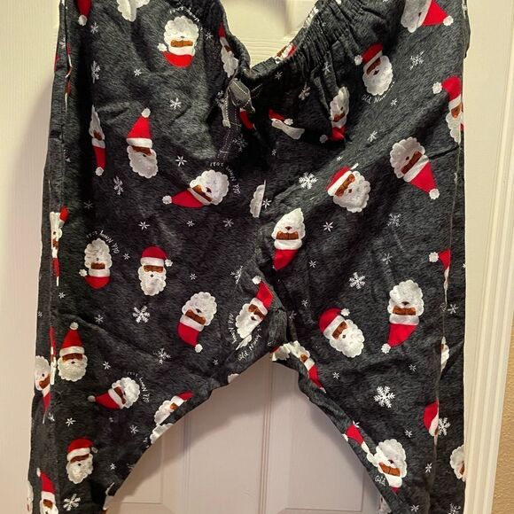 Old Navy Santa Pajama Bottoms 2X - Picture 10 of 12